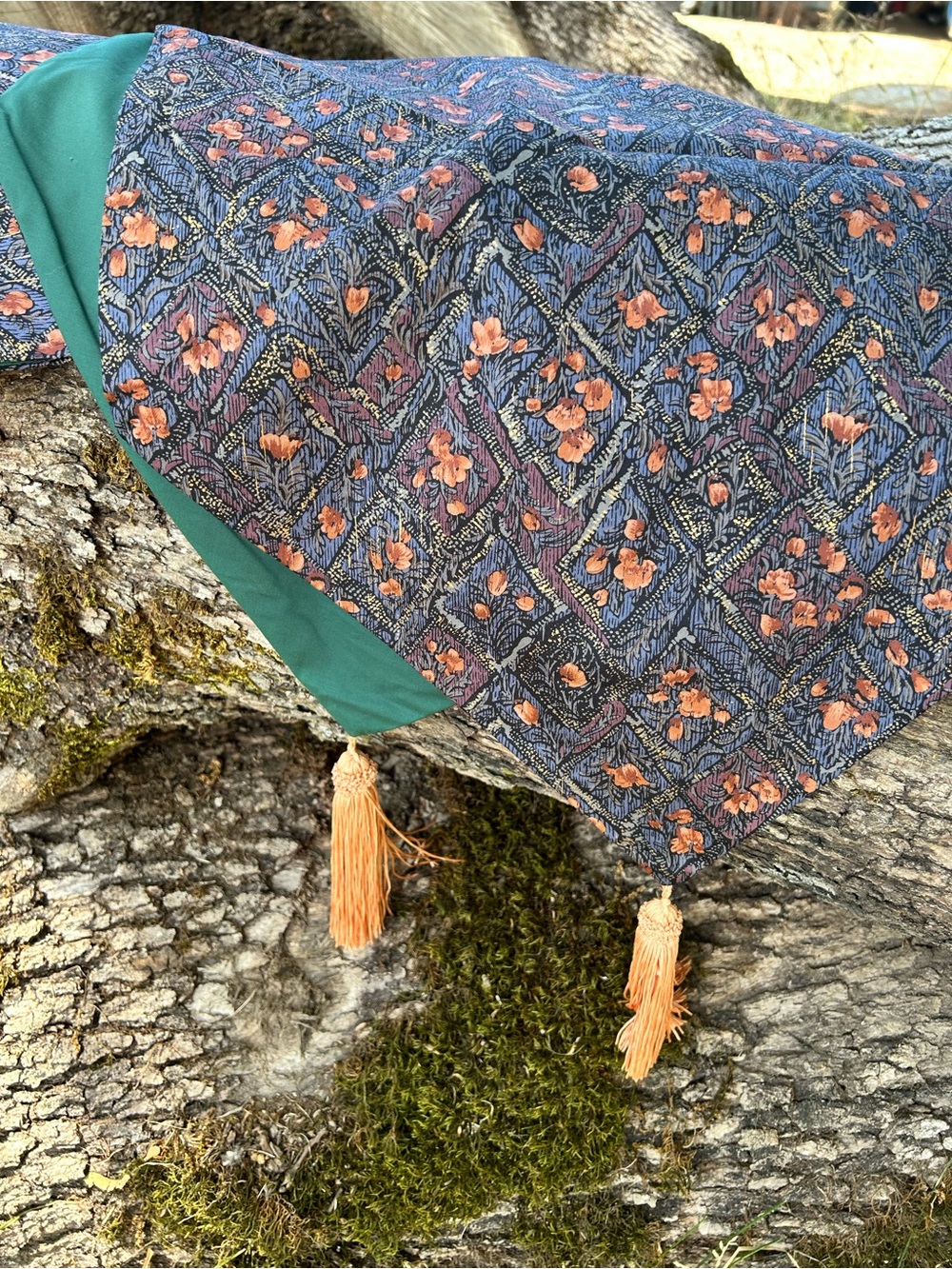 Handcrafted Floral Jacquard Table runner with Tassels of Peach